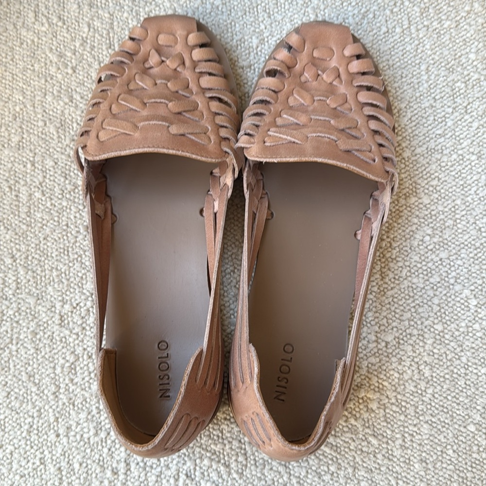 Nisolo natural huaraches flats. New without box. 8 - Picture 4 of 6